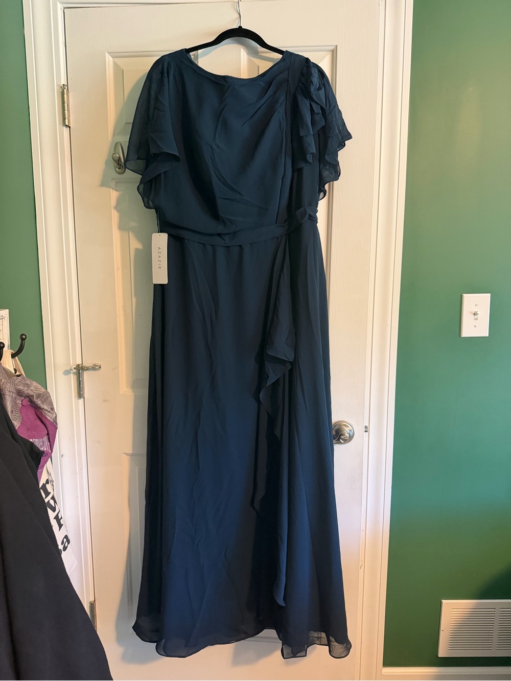 Azazie bridesmaid dress. Dark navy. Beautiful dress. Size 18. NWT